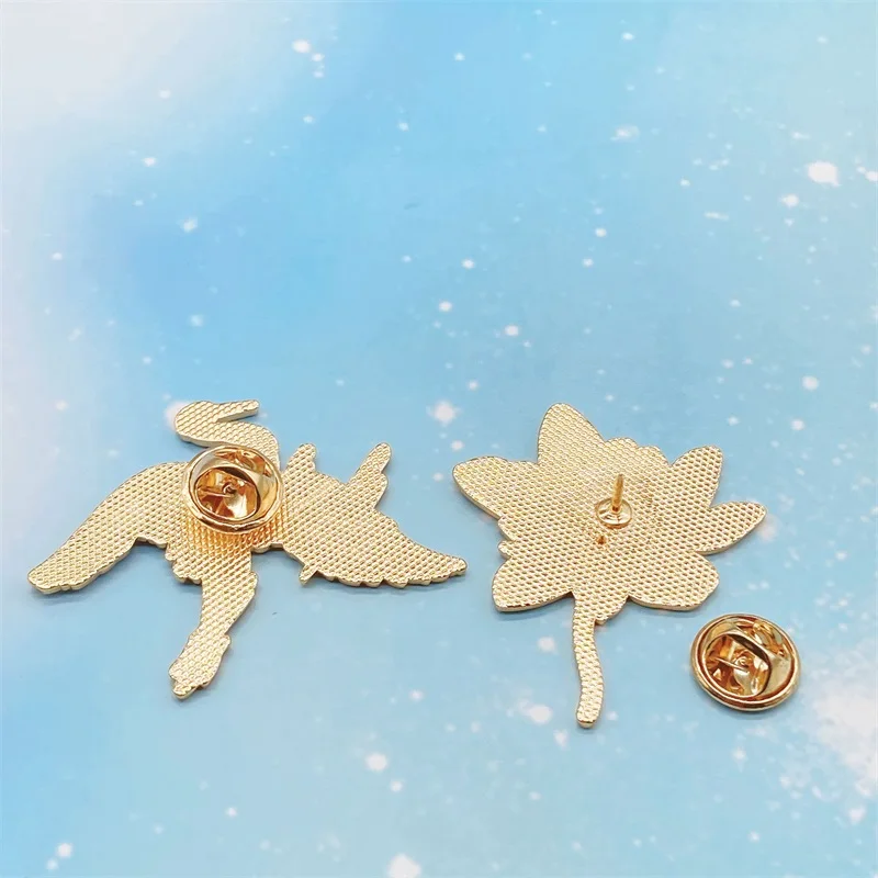 Hot Selling New Cartoon Cute Crane White Deer Small Animal Brooch Sweet Romantic Pink Lotus Flower Badge Pin Jewelry Accessories