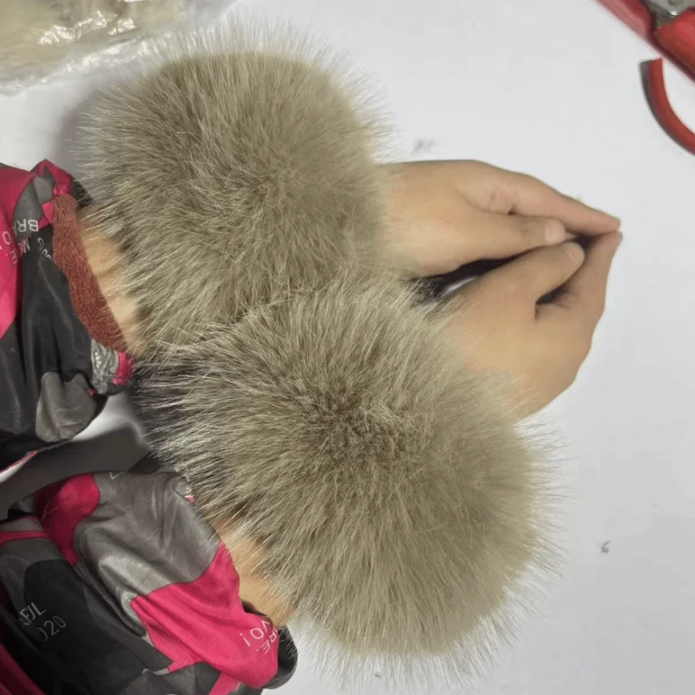 1 Pair Trendy Fluffy Faux Fox Fur Cuffs Soft Detachable Sleeve Wrist Warmers Windproof Removable Arm Warmers Women