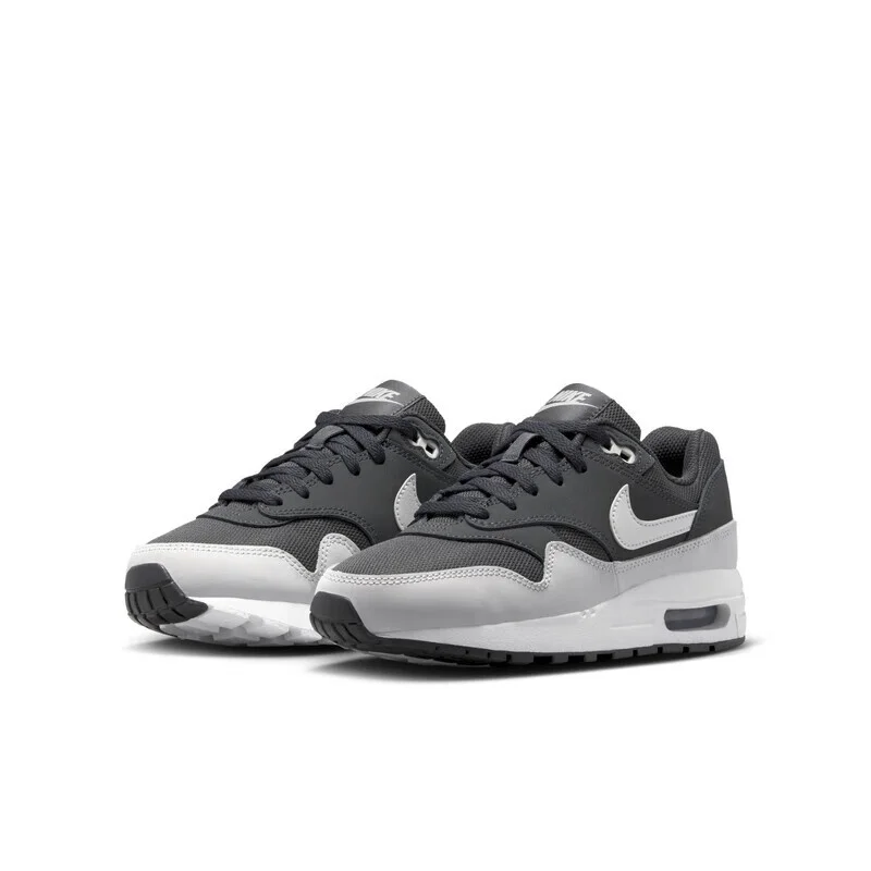 

Nike's New Air Max 1 Classic Series Lightweight Cushioning and Rebound Outdoor Training Women's Running Shoes, Lightweight Support, Wear-Resistant Rubber Sole, Daily Fitness Running Shoes, Retro Style, Dark Color Scheme, Low-Key, Stain-Resistant, Commutin