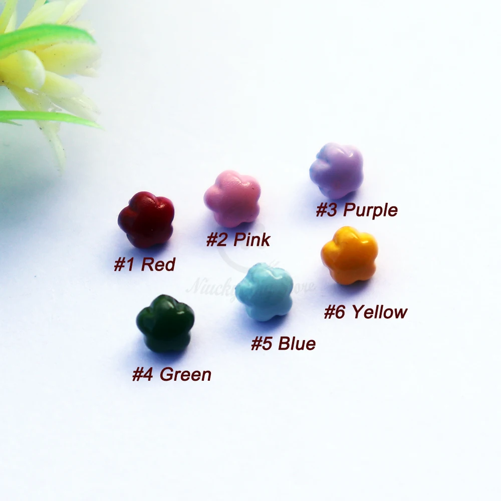 50 stücke 4mm Mini Blume Tasten Schaft Gemischten Farben Tiny Metall Kleine Puppe Kleidung Taste BJD Puppe Tuch Zubehör