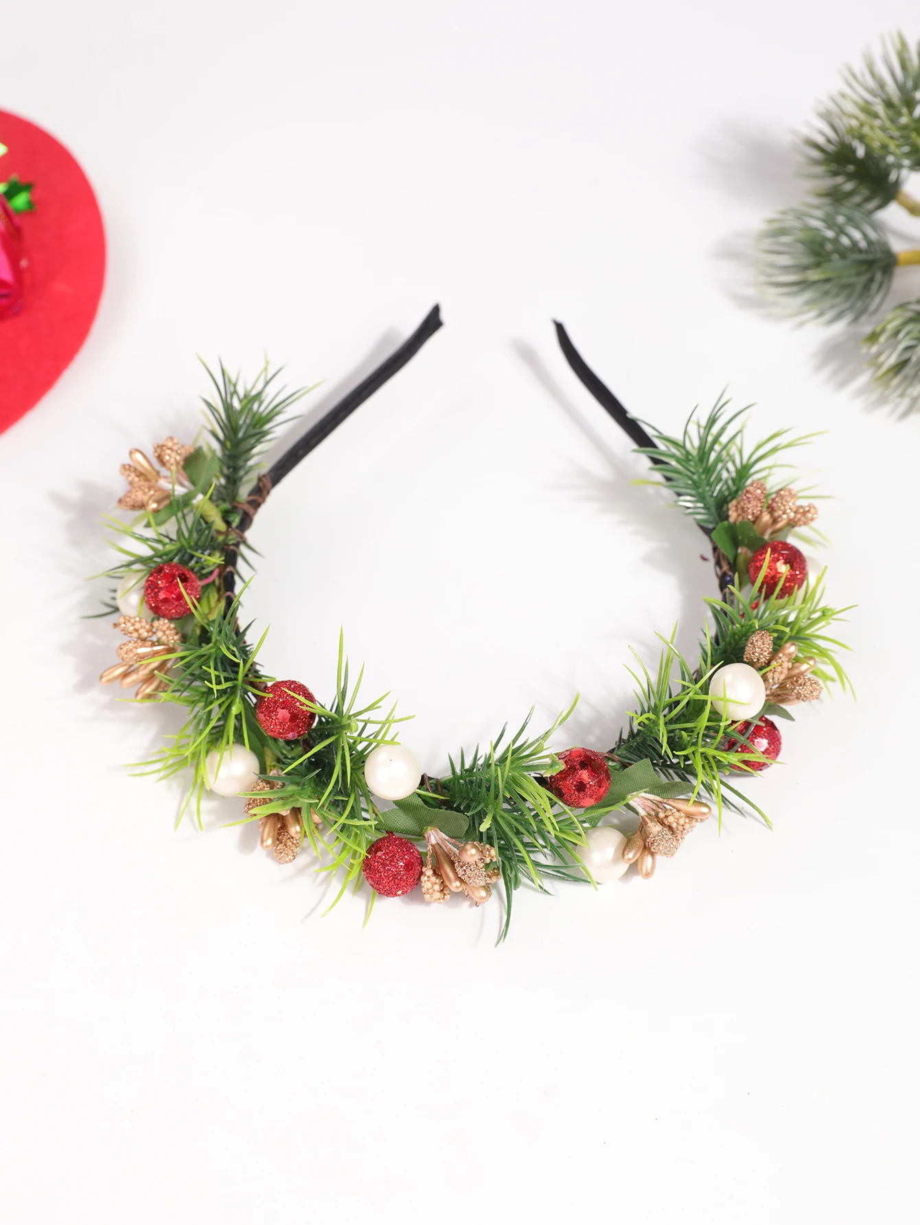 عصابة رأس لؤلؤية من فرع الصنوبر لعيد الميلاد، عصابة رأس مزخرفة رائعة للحفلات الاحتفالية، أغطية رأس لعيد الميلاد باللونين الأحمر والأخضر على طراز الغابة #2