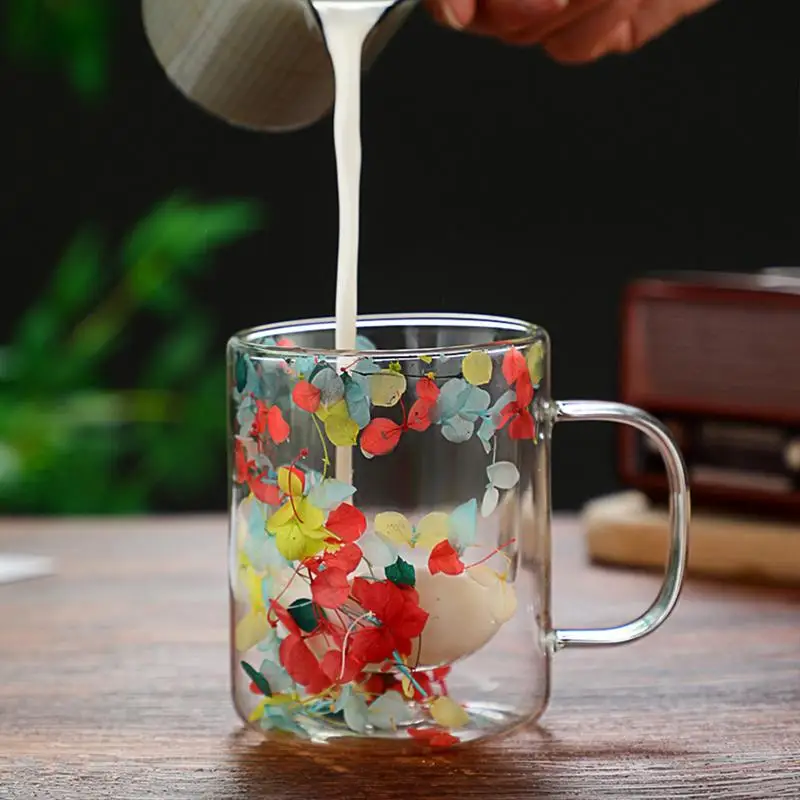 Double Wall Glass Cups 250ml Dried Flowers Heat-Resistant Glasses Cup Real Flower Conch Flash Filler Glass Cups for Bar Tea Milk