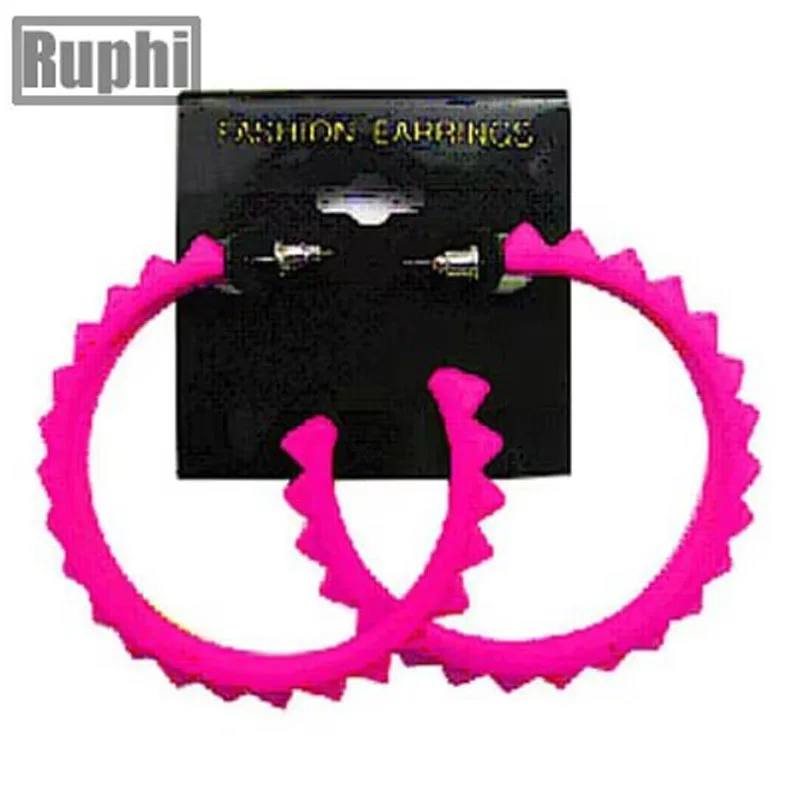 Pendientes de aro con púas de plástico en colores neón fucsia y verde, estilo punk, joyería hip hop.