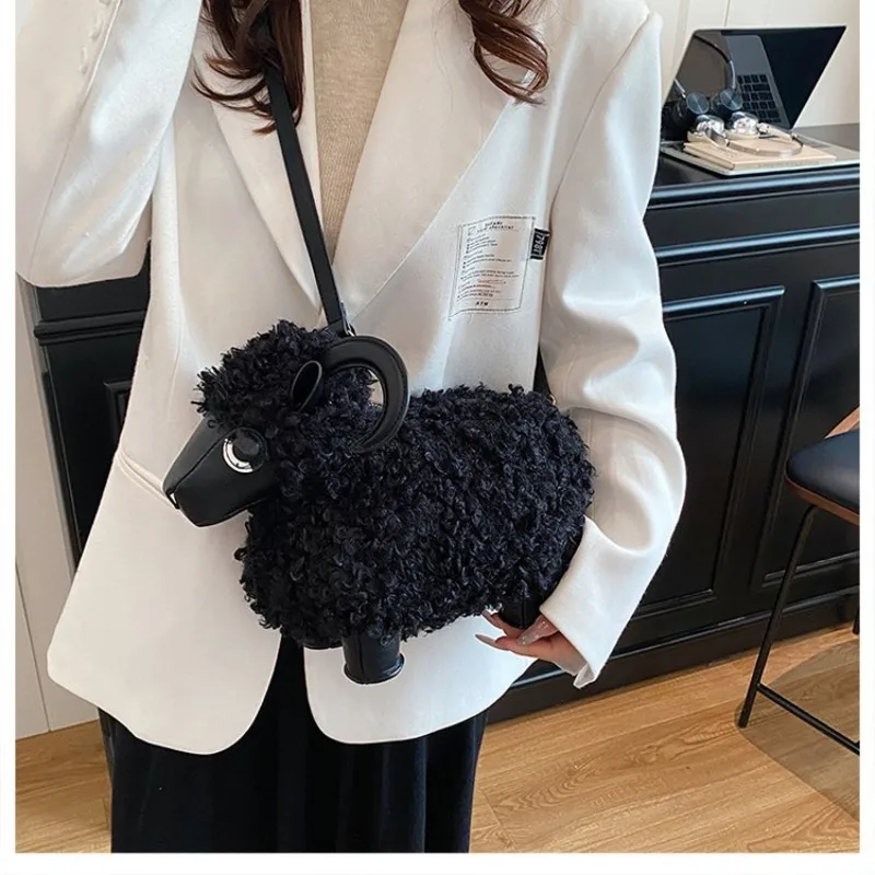 

2026 New European & American Style Lamb Wool Crossbody Bag for Women, Genuine Sheepskin Leather, Versatile Shoulder Bag