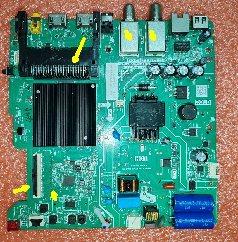 TPD.MT9221T.PB779(T)     MT9221 MT21XA  Three in one TV motherboard, physical photo, confirm interface position, 2 types