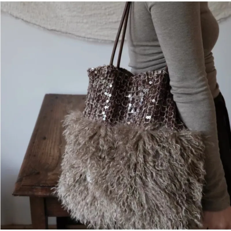Sequined Fragrant Single-Shoulder Canvas Bag Large Capacity Fuzzy Post-Apocalyptic Style Commuter Tote Bag Beautiful Style Bag