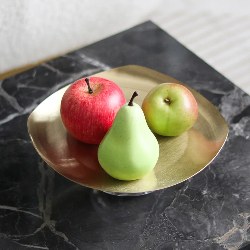Square irregular metal fruit plate ornament restaurant hotel sales office exhibition hall light luxury crystal base fruit plate