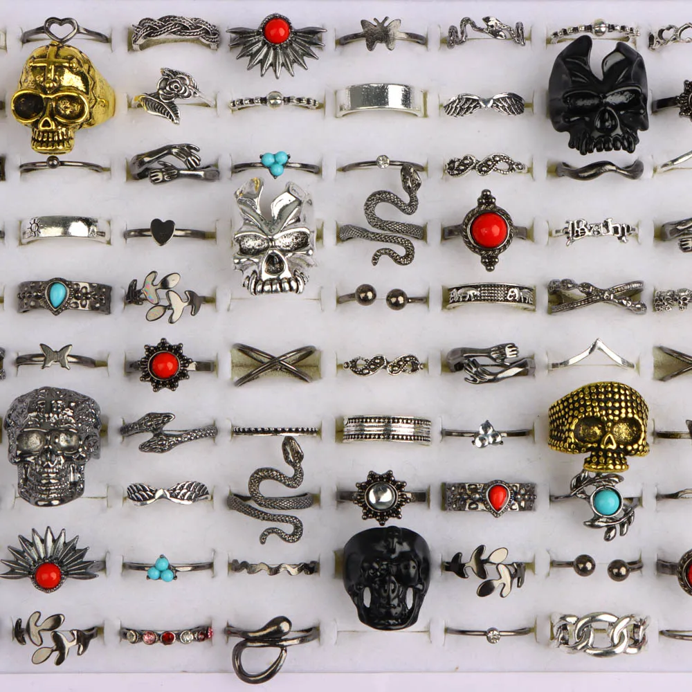20/30/50 قطعة/الوحدة جديد خمر شخصية الموضة الشرير الجمجمة خواتم للنساء الرجال مزيج نمط الهيب هوب مجوهرات اكسسوارات هدايا الحفلات