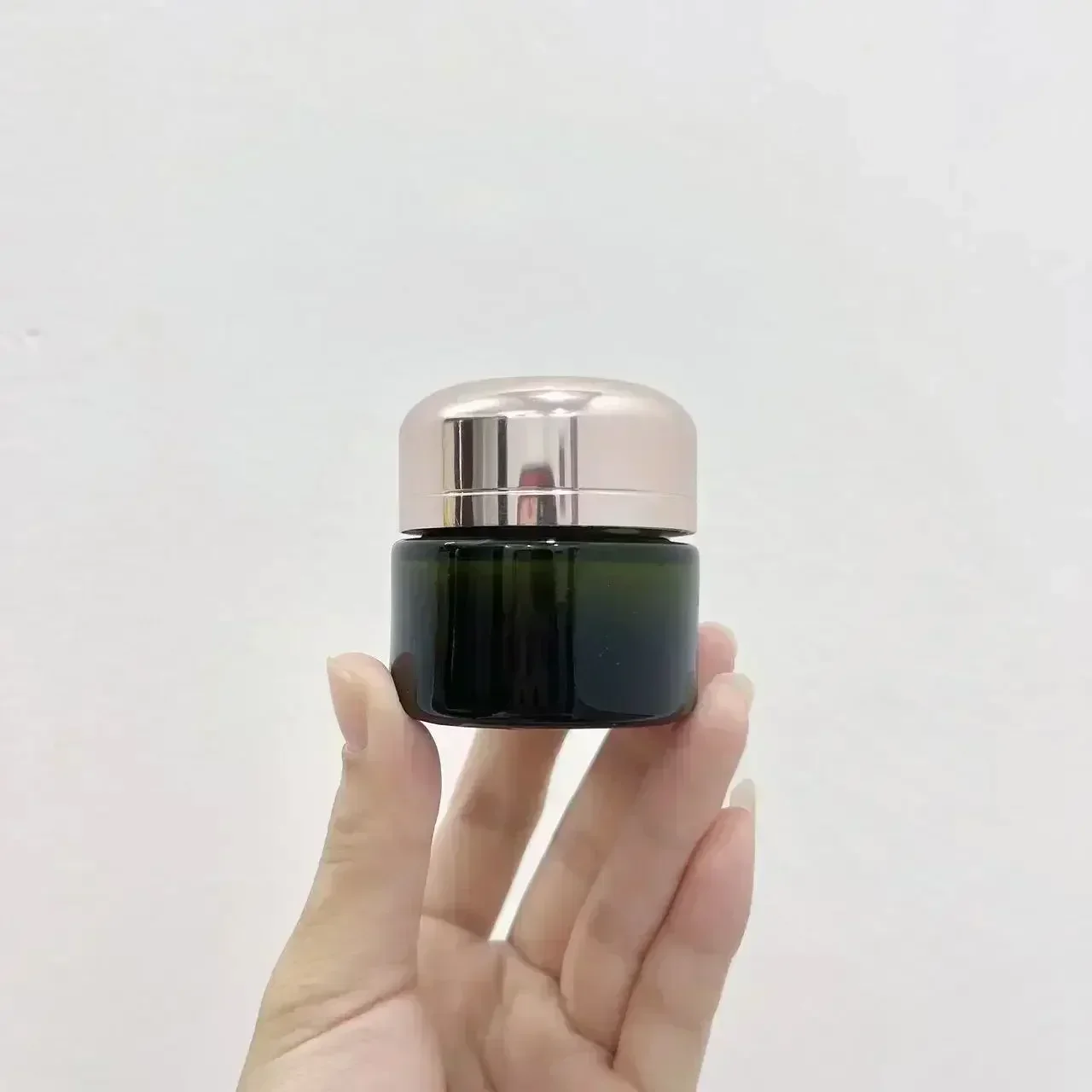 고품질 아이 크림 리프팅 아이 세럼 15ML 스킨 케어 모이스춰라이징 페이드 파인 라인 다크 서클 화장품 mz006