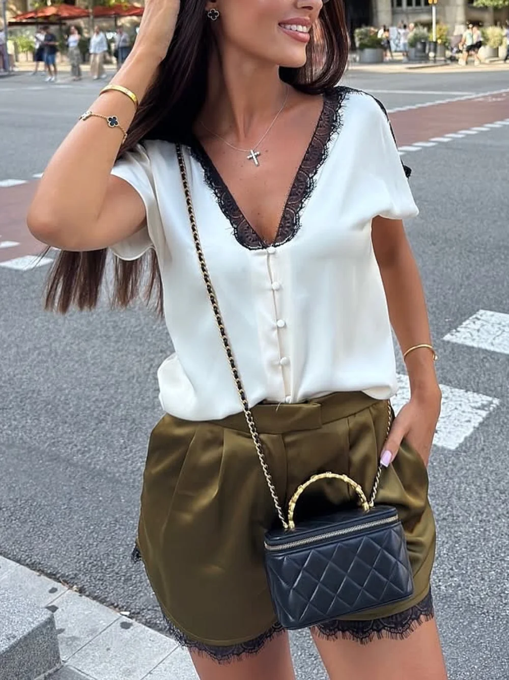 

Vintage Sexy Chic Woman Suit V-neck Single Breasted Lace Shirts Zipper Green Mini Shorts Fashion 2025 Casual Mujer Sets
