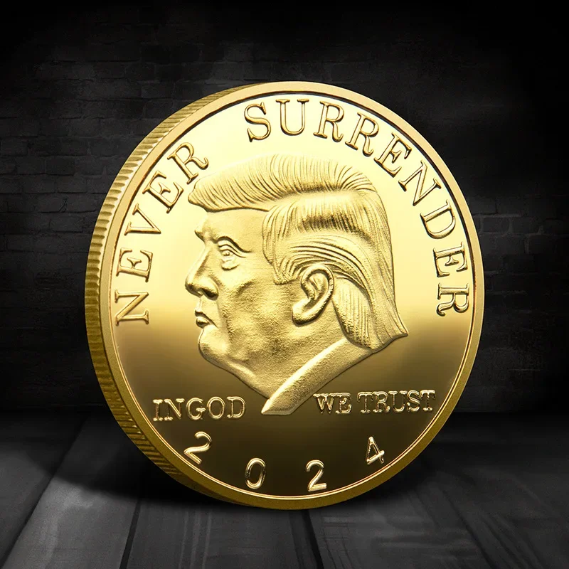 Make America Great Again Souvenir Gift Coin Never Surrender 2024 US President Donald Trump Gold/Silver EAGLE Commemorative Coins