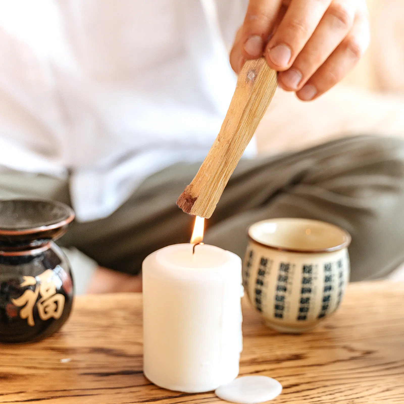 Wood Incense Sticks Holy Wooden Smudging Sticks for Relaxation Purifying Natural Aroma Meditation Room Bedroom Office Sauna Air
