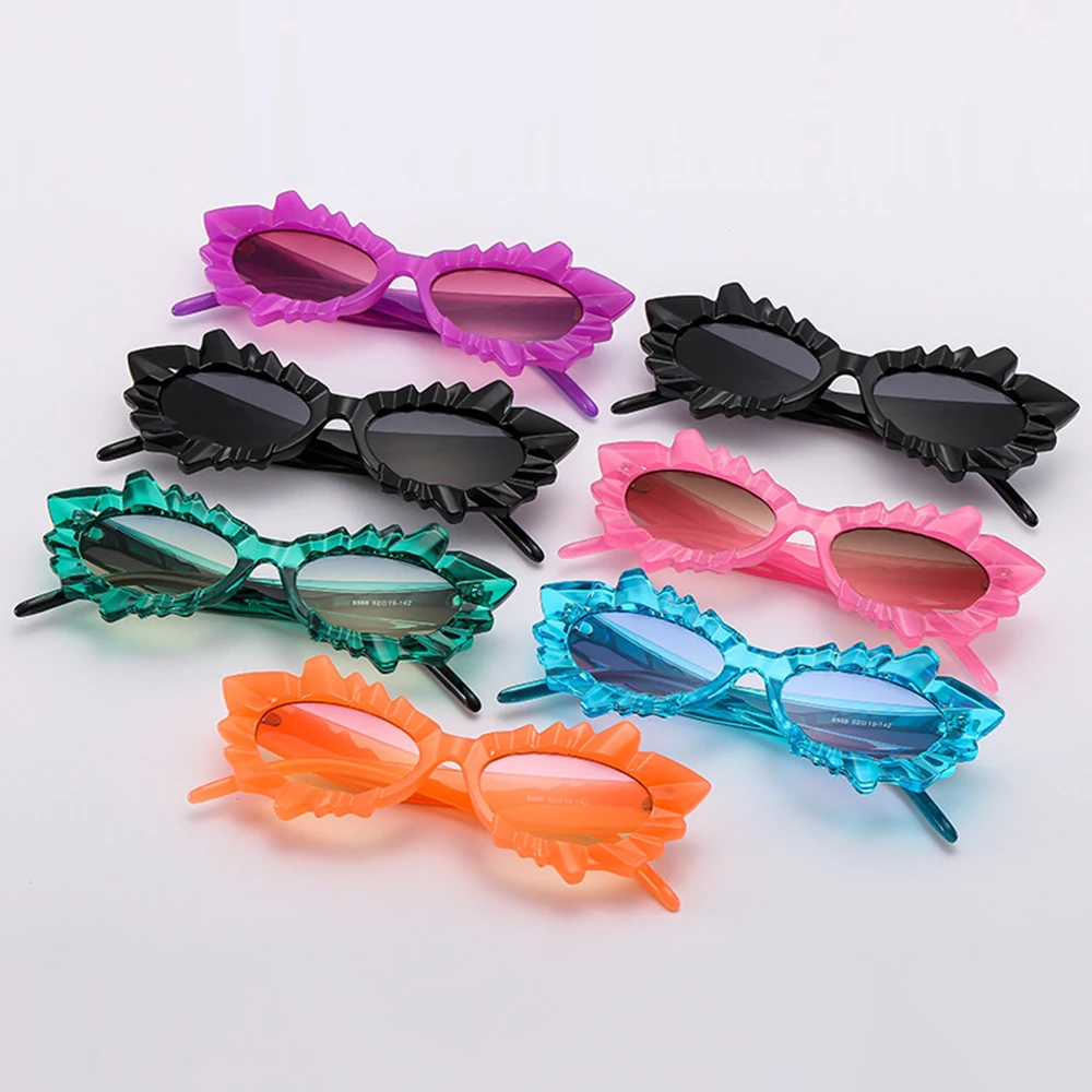 Y2K Gradient Sunglasses Fashion Irregular Cat Eye Eyeware Women Unique Flower Shape Shades UV400 Unisex Car Goggles Party Decor