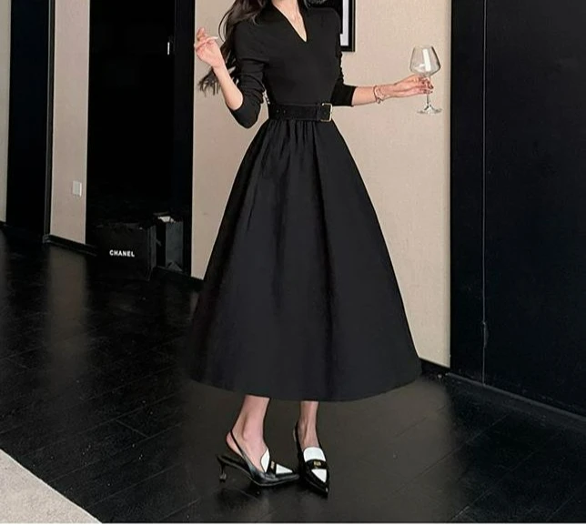 

Long Sleeve Patchwork Dress with Belt 2025 Autumn Slim Fit New Style Elegant Mid-Length Dress