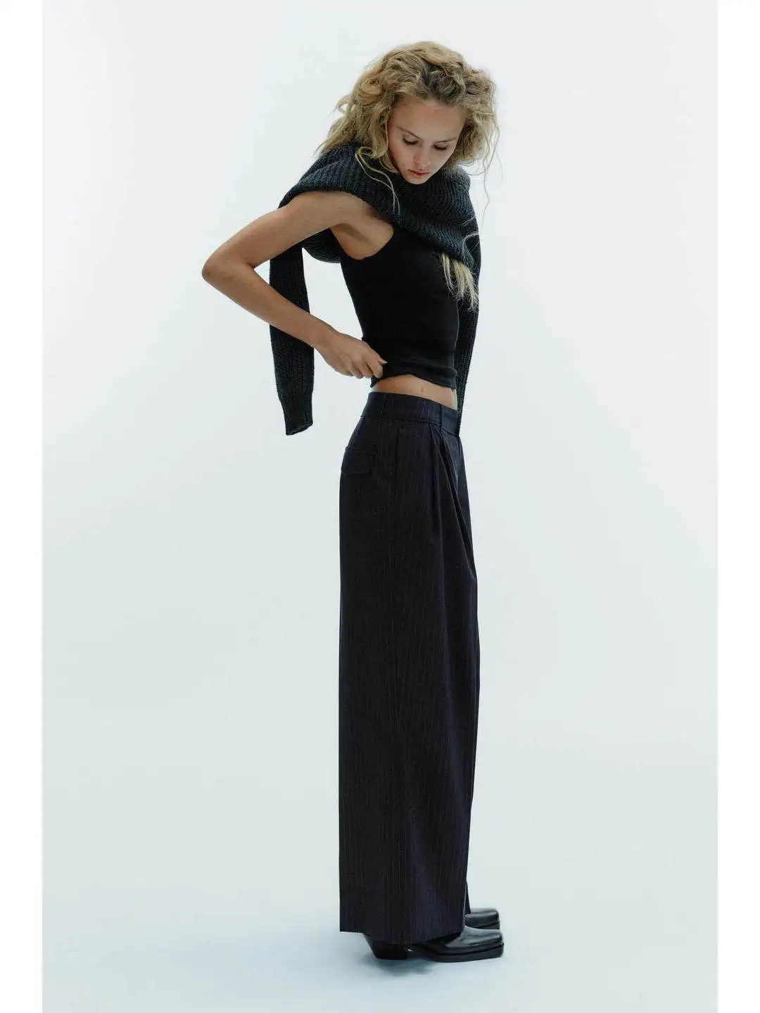 Casual High Waist Hidden Button Long Pants Spring New Style Front Pleat Decoration Women's Wide Leg Pants Comfortable Fit