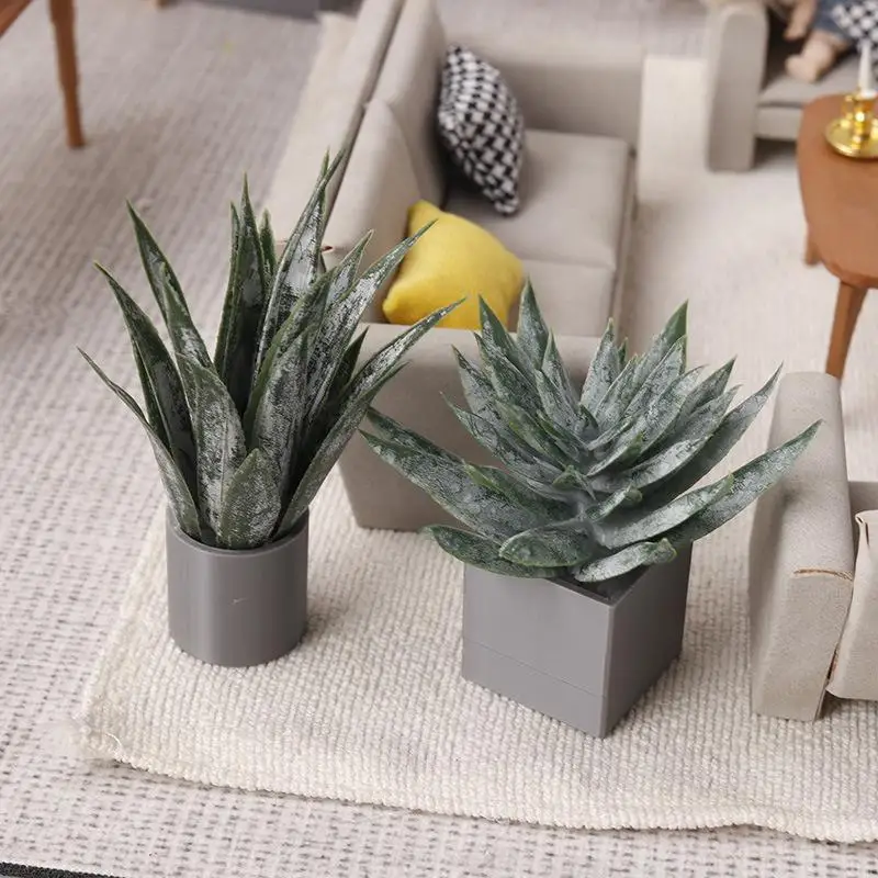 Miniature Aloe Vera Potted Plant Ornament Dollhouse Plant Potted Model Dollhouse Micro Scene Landscape Decor Pretend Play Toys
