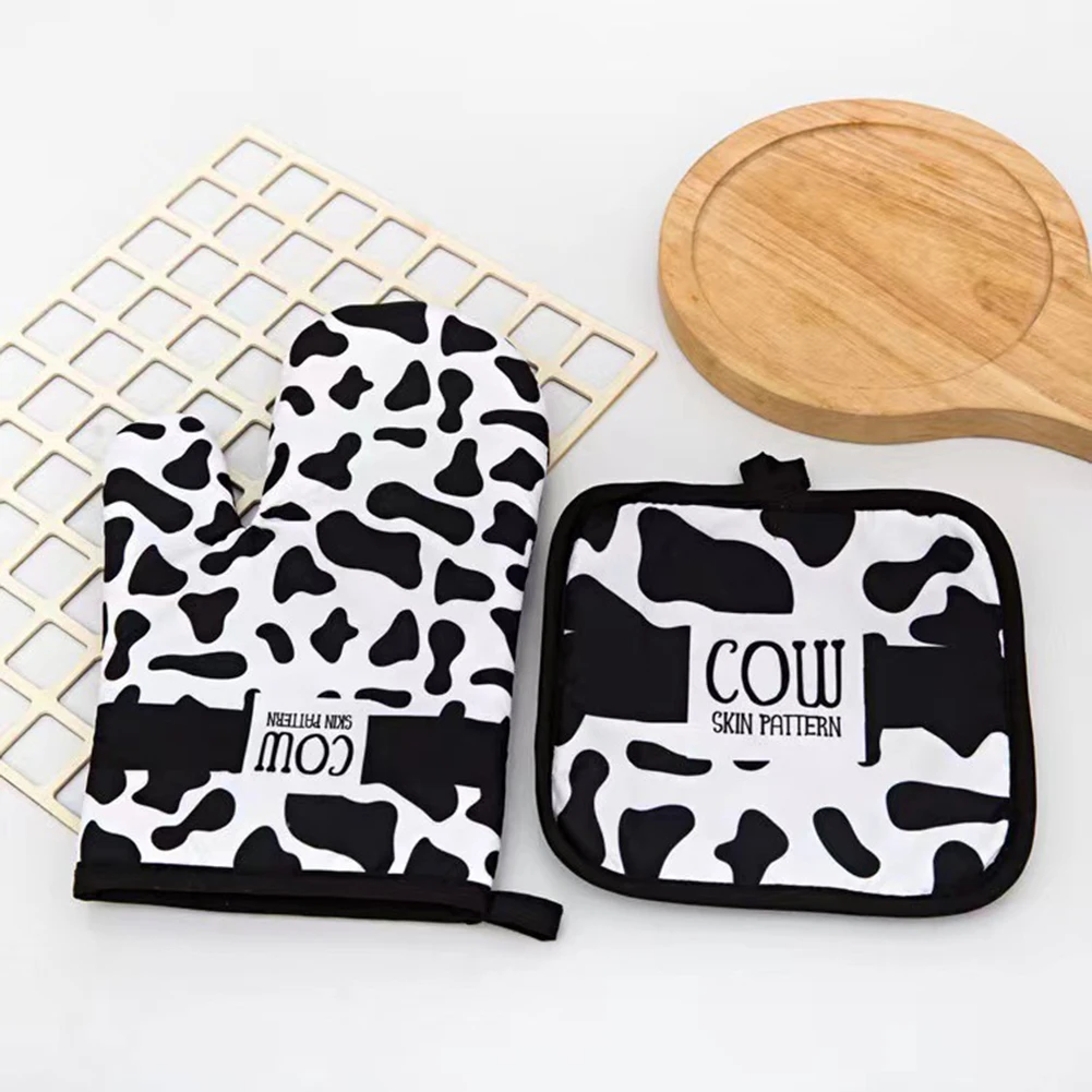 2Pcs Oven Mitts Pot Holders Sets Cute Print Heat Resistant Kitchen Mittens Cooking Gloves For Microwave BBQ Baking Grilling