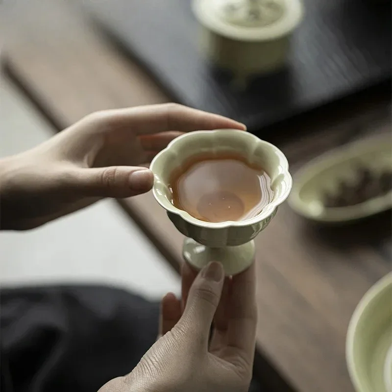 90ml Handmade Reed Green Master Cup Boutique Flower Mouth Teacup Retro High-feet Meditation Cup Chazhan Chinese Tea Set Crafts