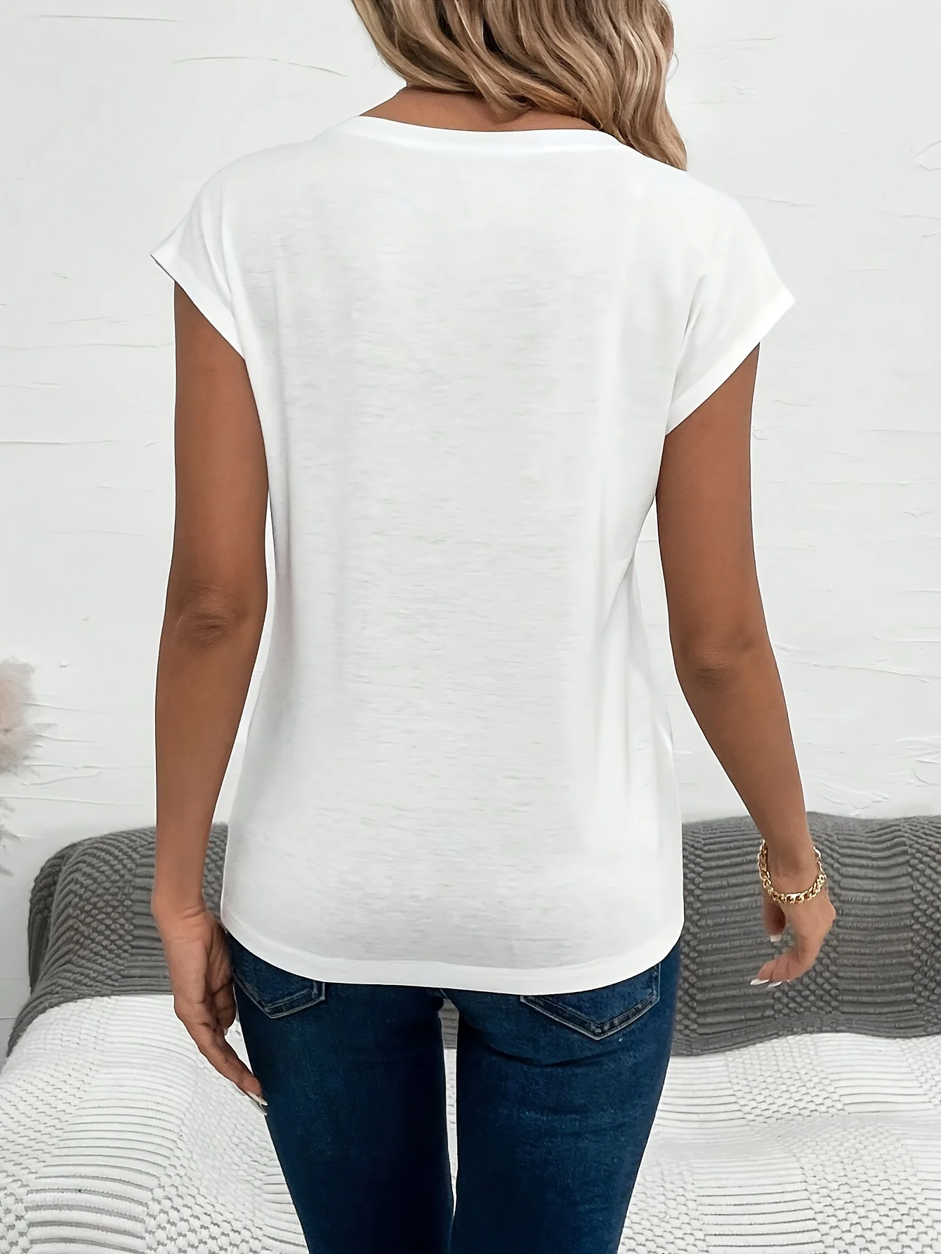 Letnia damska biała koszula z krótkim rękawem, luźna i wygodna, miękka wakacyjna miłość w stylu punkowym