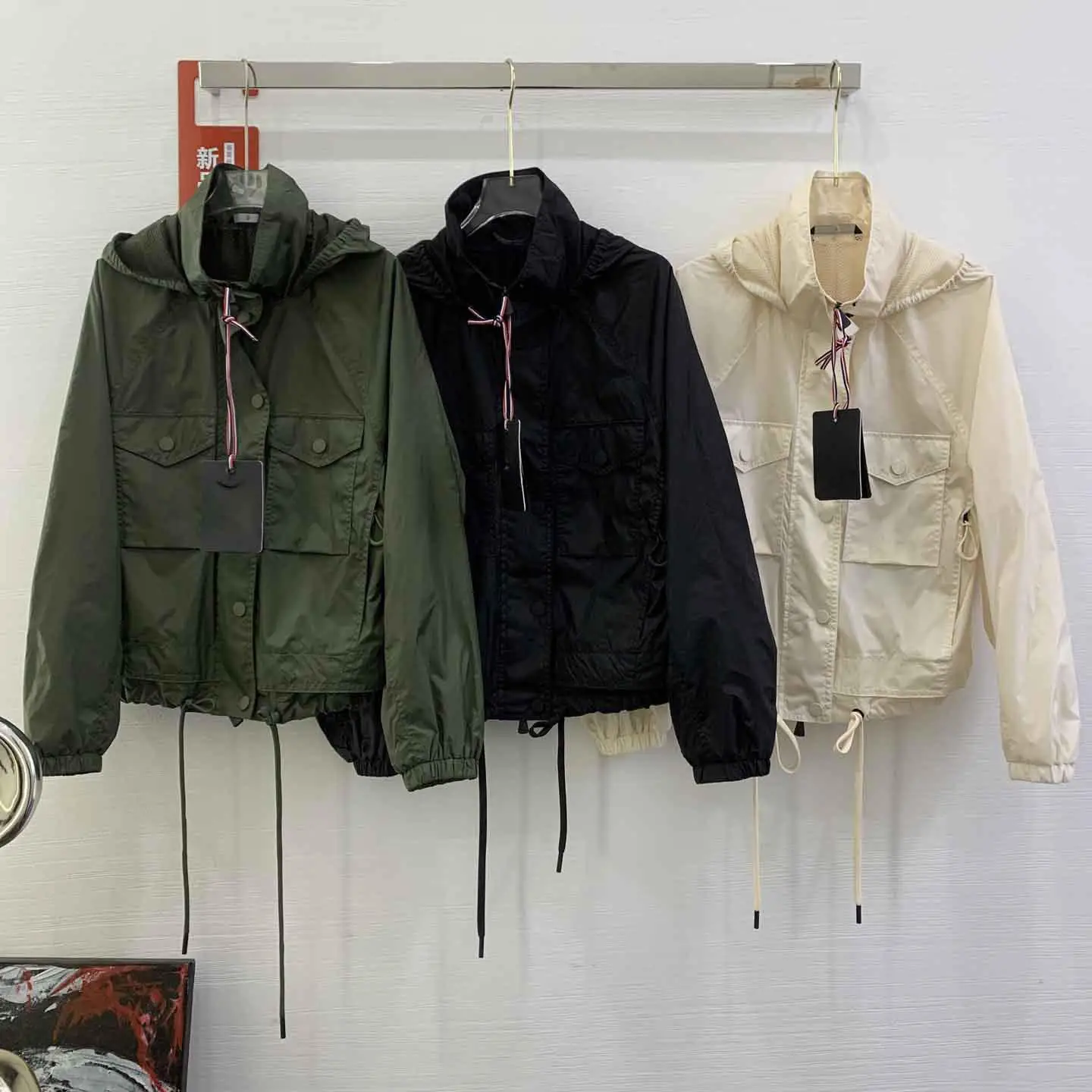 

25 Spring And Autumn New Hooded Charge Windproof Warm Jacket Women's Windbreaker Jacket