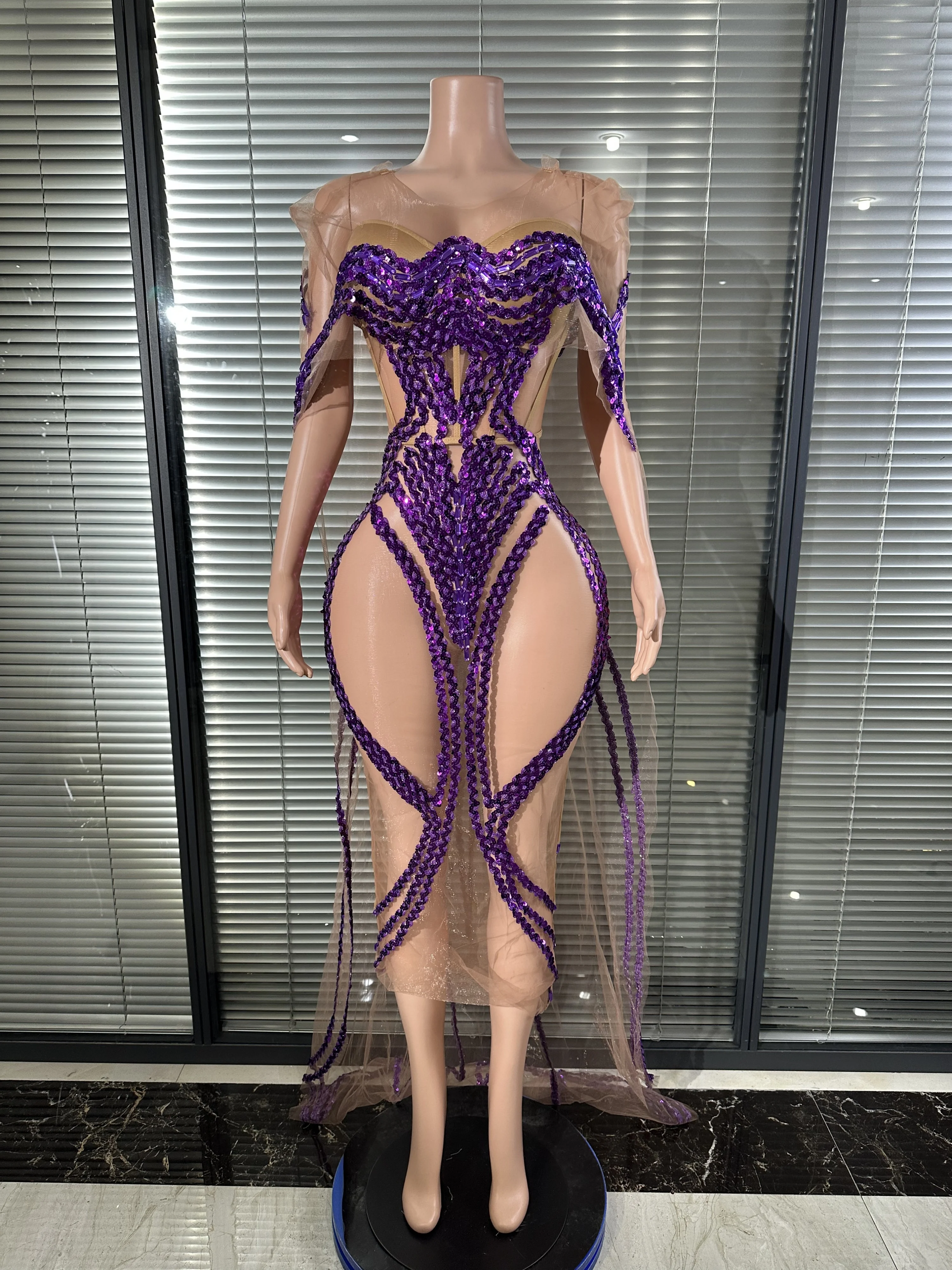 

Glamorous Lens Mesh Perspective Slim Fit Sexy Elastic Wrap Singer Model Nightclub Bar Party Performance Costume Red Carpet