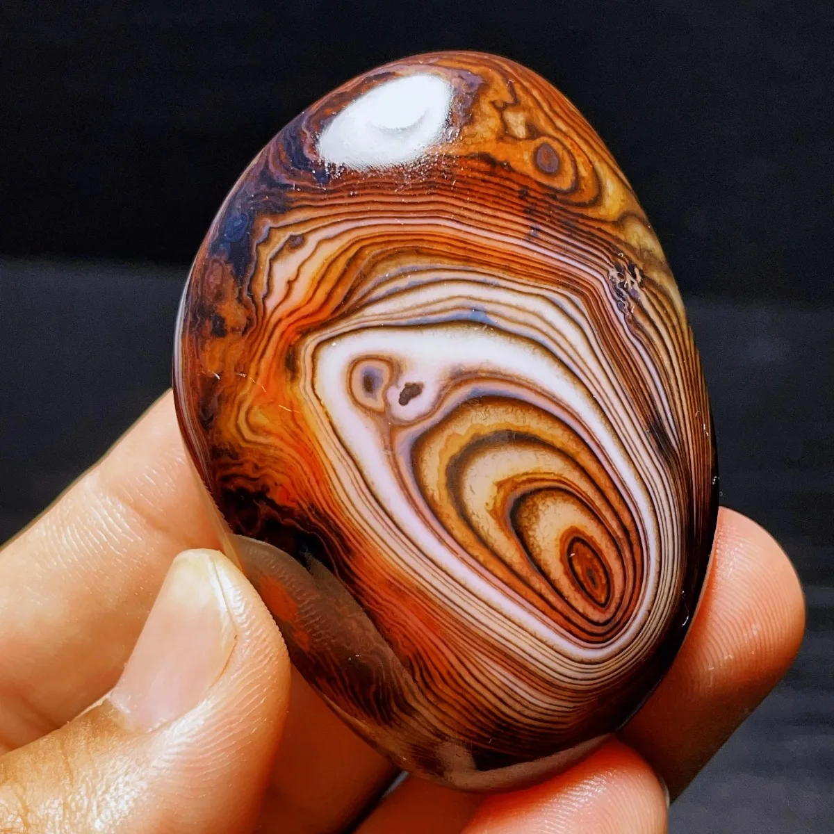 Craft Stone Banded Agate Worry Stone, Stone Art, Tumbled Polished, Gift Giving, Natural Stone, Crystal Collection, Table Display