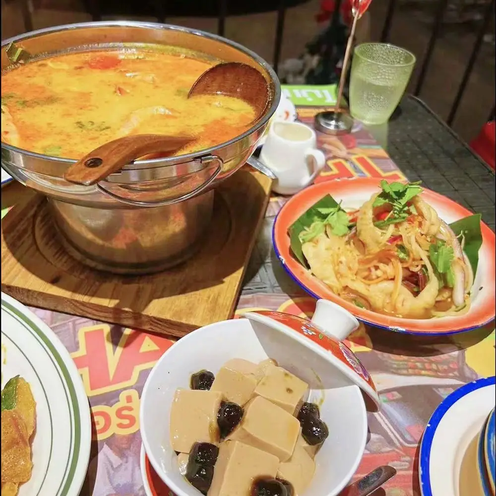 

Durable 20/22cm Hot Pot Stainless Steel Double Ears Stove Cooking Thickened Kitchen Cookware Outdoors