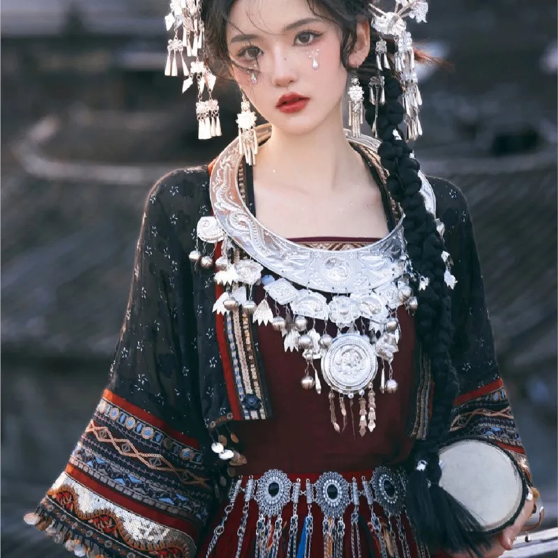 Miao' S Girl's Clothing Exotic Ethnic Style Han Elements Miao Tibetan Robe Tujia Western Travel Photography