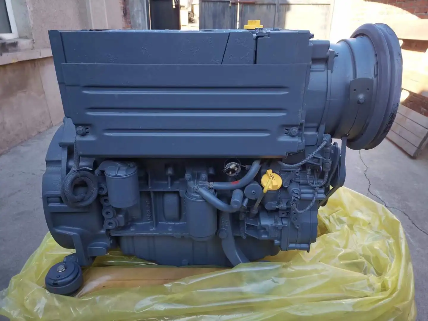 Tractor Engine Assembly F4L2011 F4L 2011 F 4L 2011 4-Cylinder Direct Engine