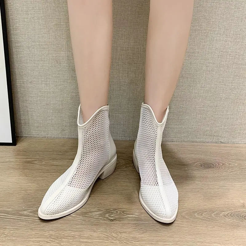 

Nice Summer Pop Fashion Hollow Women's Shoes Breathable Medium Heel Thick Heel Mesh Pointed Toe Solid Color Fashion Sandals