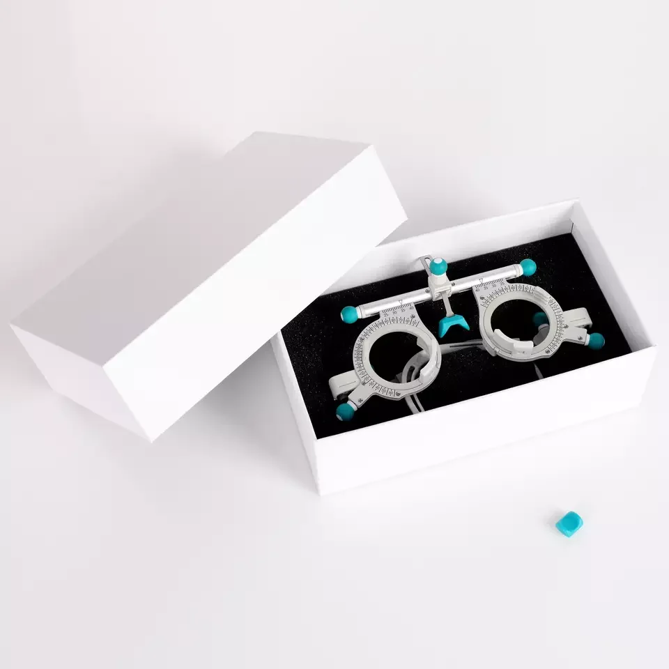 กรอบแว่นทดลองไทเทเนียม อุปกรณ์ตรวจวัดสายตา กรอบแว่นทดลองเลนส์ สำหรับนักตรวจสายตาและร้านแว่นตา กรอบแว่นทดลองสำหรับการทดสอบ