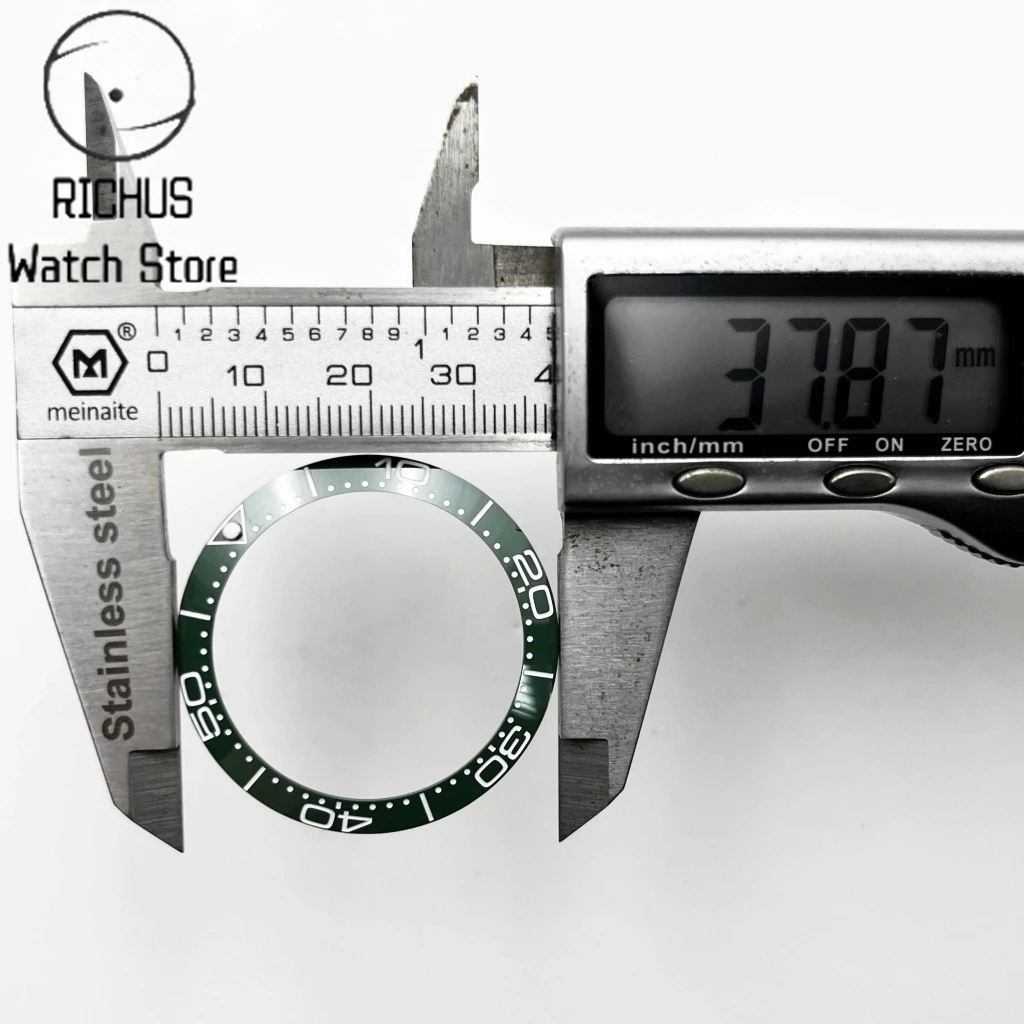 38 مللي متر * 30.6 مللي متر إكسسوارات ساعة بإطار سيراميك أسود/أزرق/أخضر عالي الجودة