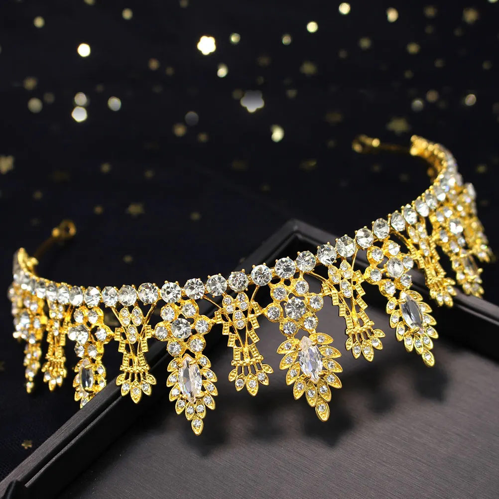 

Alloy Bridal Crown Crystal Handmade Wedding Hair Decor Elegant Tiara for Bride Birthday Prom Celebration Crystal Crown