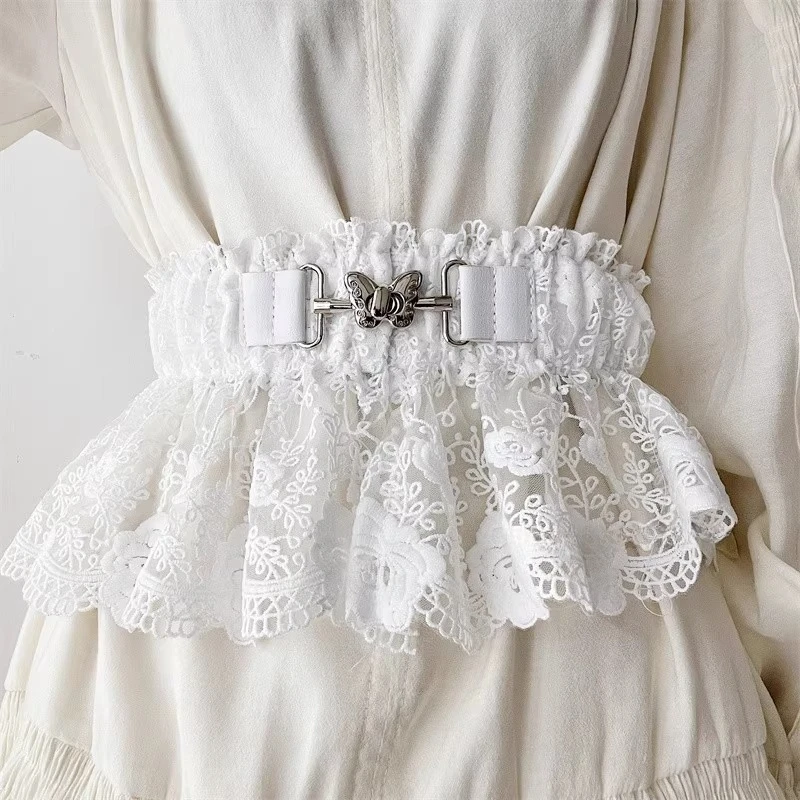 เข็มขัดรัดเอวผู้หญิงแบบลูกไม้ฝรั่งเศส หัวเข็มขัดรูปผีเสื้อ สำหรับชุดเดรส  ผ้าลูกไม้ซ้อนเป็นชั้นๆ  สายคาดเอวแบบเปปลัม