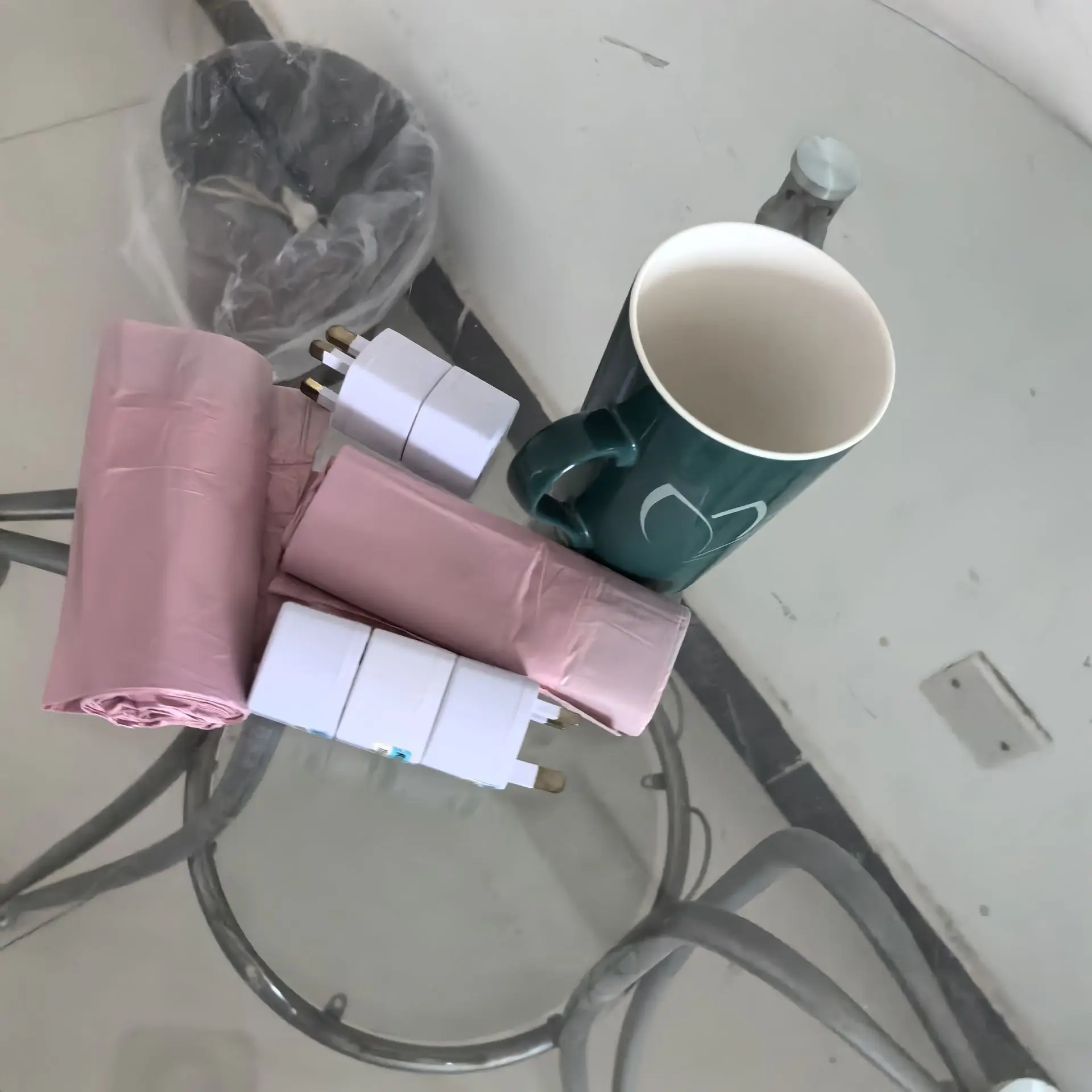 Small Quail-Egg Shelling Machine Electric Peeling Mechanical Device Semi-automatic Quail Egg Peel Household Sheller Tools