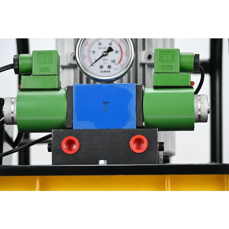 Zhh700b-10b-ll -large Tonnage Solenoid Valve Control Two-way Double Acting Electric Pump 56kg