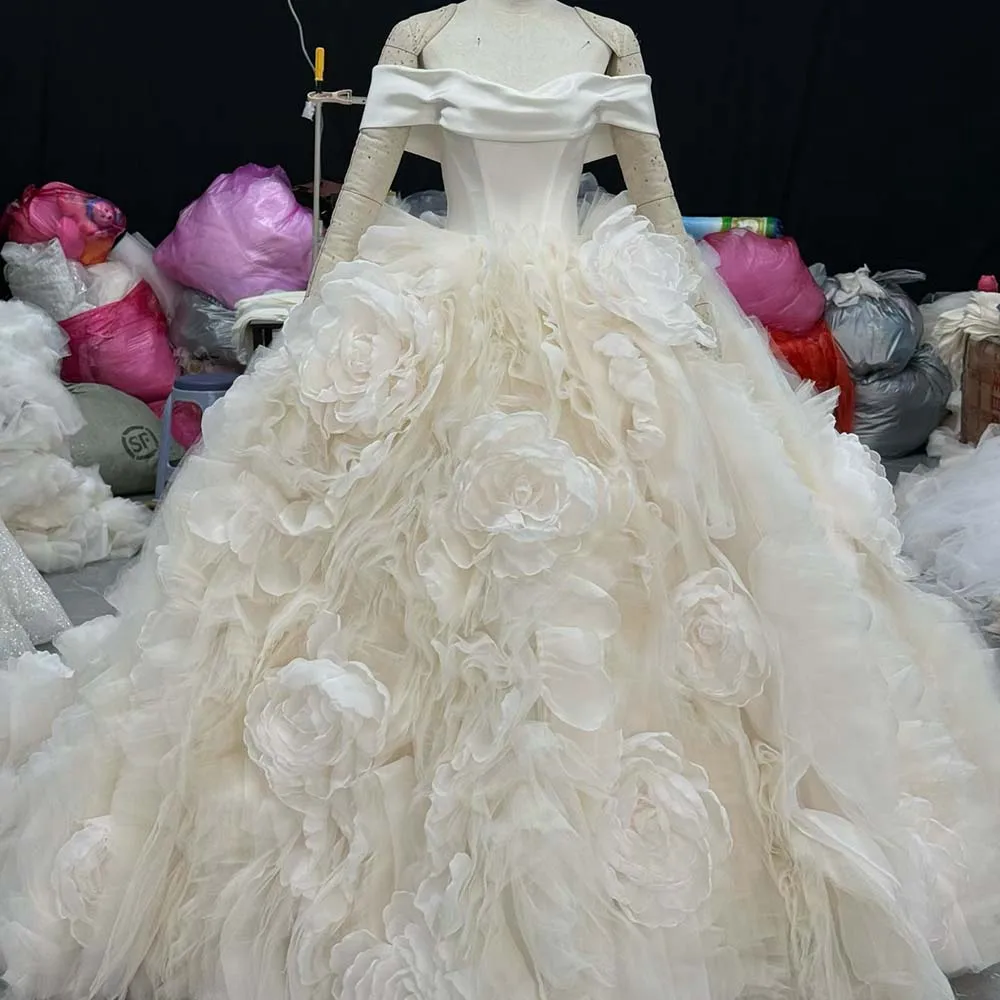 Blooming Wedding Dress Ivory Satin Organza Ball Gown Customized Off Shoulder 3D Flowers Appliques vestidos de novia boda