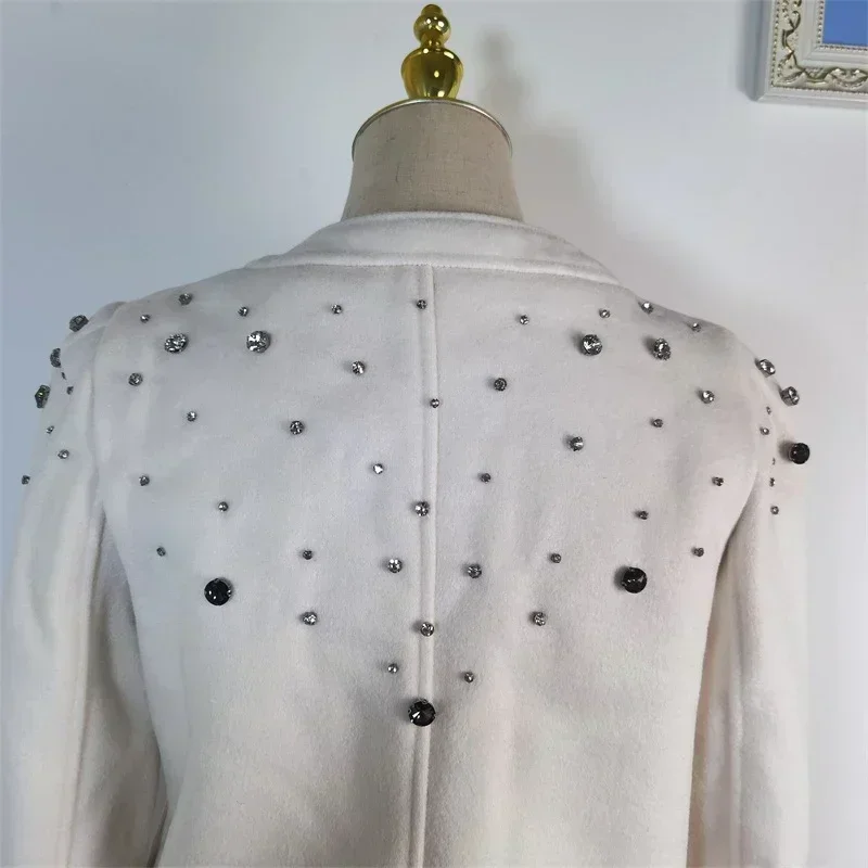 Chaqueta de Cachemira de dos caras para mujer, chaqueta blanca informal de lana con bolsillos y cuello redondo, bordada con diamantes, moda de