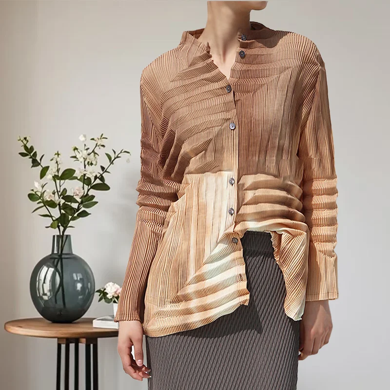 

Miyake Pleated Shirt 2024 Fall New Short Jacket Female Splicing Tie-dye Design Sense of Matching Single-breasted Cardigan Tops