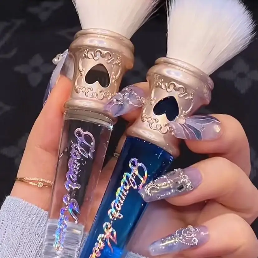 

Flower Knows Dotting Brush Moonlight Mermaid Powder Blusher Brush