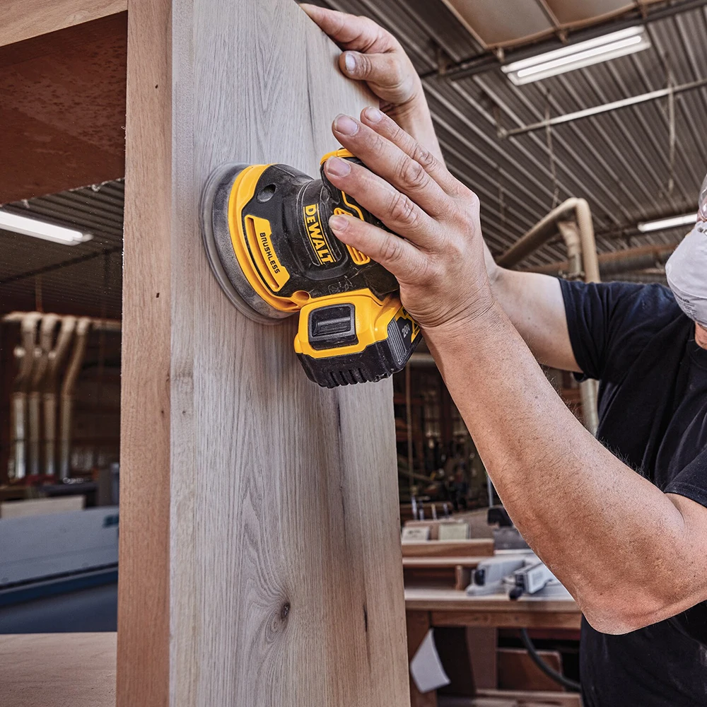 DEWALT DCW210 Cordless Brushless Orbital Sander 20v 12000pm Variable-Speed Bottom DIA 125mm Handheld Eccentric Sander Power Tool