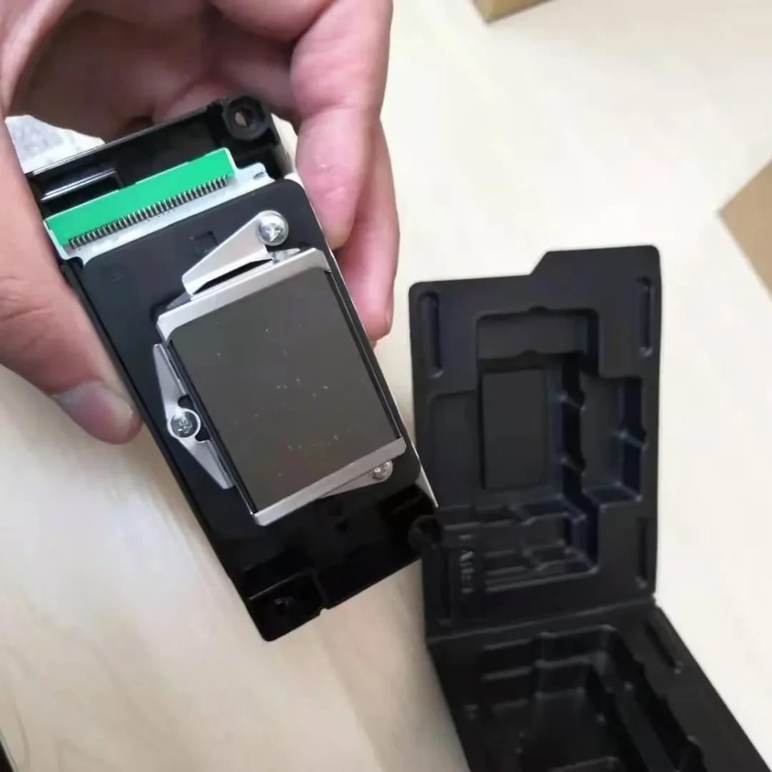 Cabezal de impresión con conector verde para repuestos de impresora mutoh valuejet + 8 amortiguadores japoneses mutoh1604 1614 1204 1304 dx5 Uds.