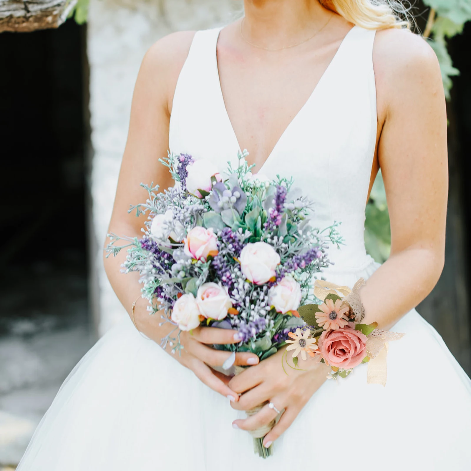 Wedding bridesmaid bracelet with decorative artificial wrist flower set.
