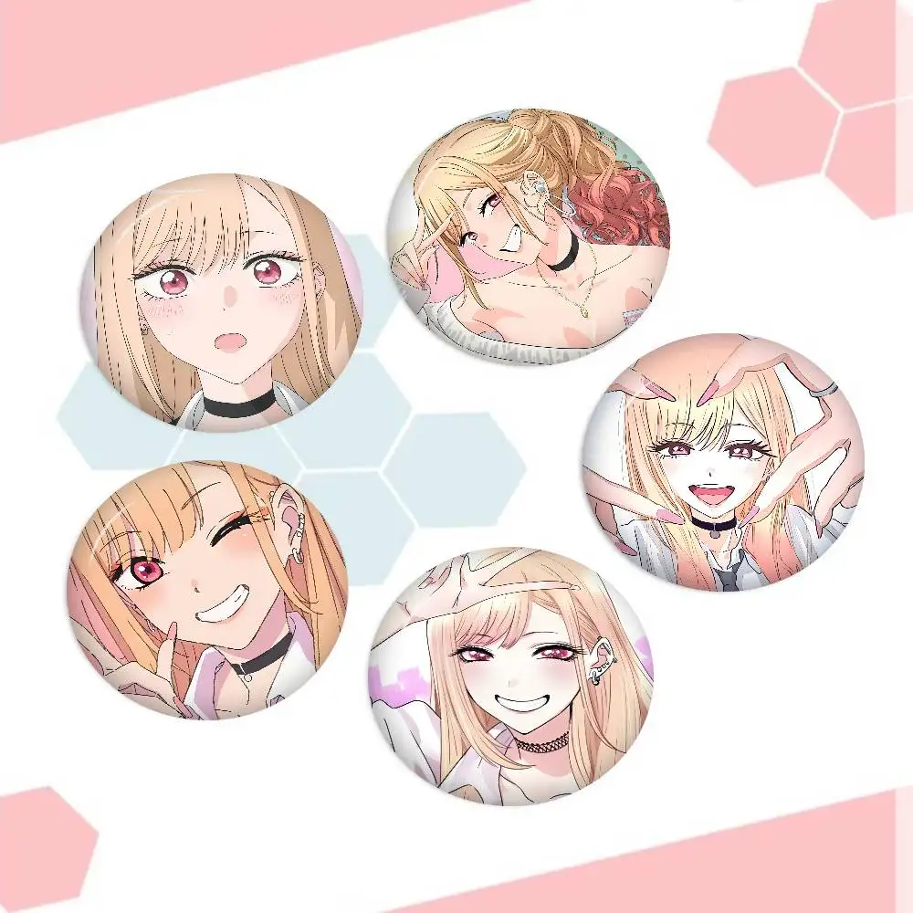 Comics My D-Dress Up Darling Anime Photo Brooches Creative Round Badge Gifts Pins