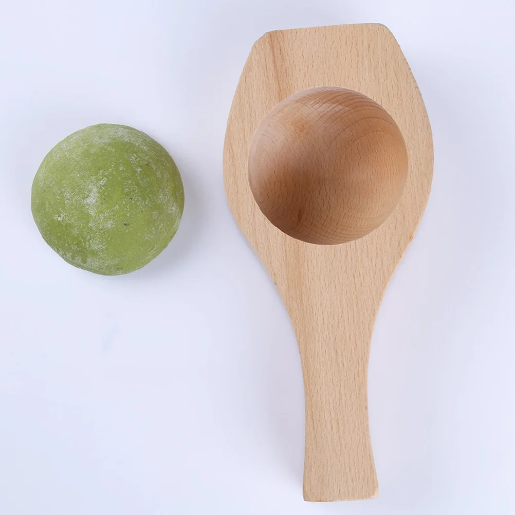 

1Pcs Wood Dessert Mold Large Khaki Eco Friendly Wooden Muffins Candy Biscuit Chocolate Mold for Home Baking