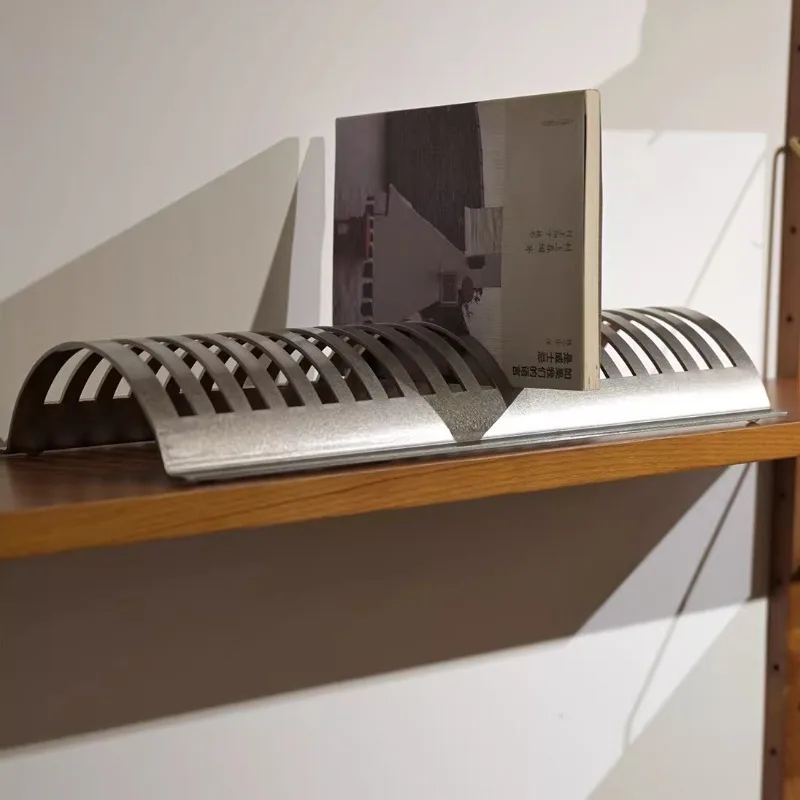 

Modern Steel Bookcase，Multi-Purpose Display Rack for Vinyl RecordsCDs, Minimalist Desktop Organizer Shelf for Office Living Room