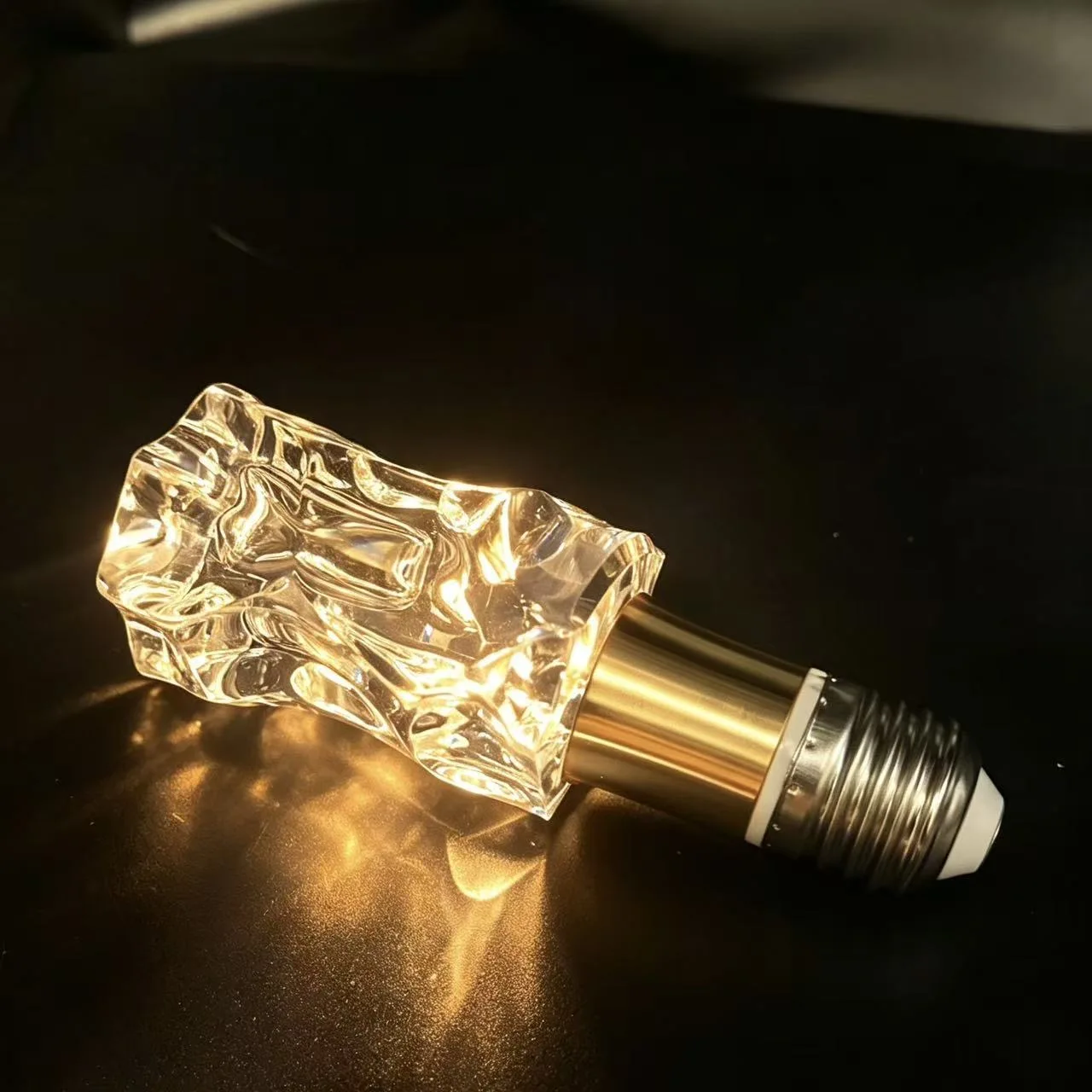 3 Color Dimmable Diamond Luxury Acrylic Crystal LED Bulb E27 E14, Minimalist Creative Decor LED Lamp for Indoor Home Lighting