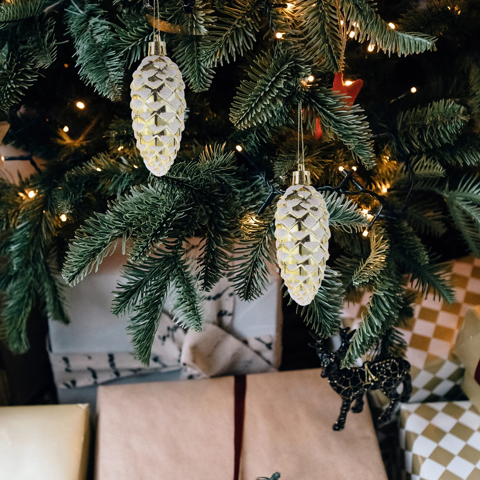 

10Pcs Christmas Tree Ornaments Pine Cone Shape Hanging Decorations for Xmas Party Home Office Window Door Decoration