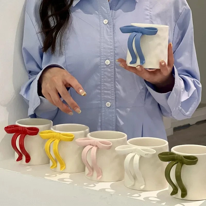 tazza-con-manico-a-fiocco-creativa-tazza-in-ceramica-per-acqua-tazza-per-colazione-e-latte-per-coppie-tazza-per-caffe-e-latte-per-ufficio-e-te-pomeridiano-utensili-per-bere