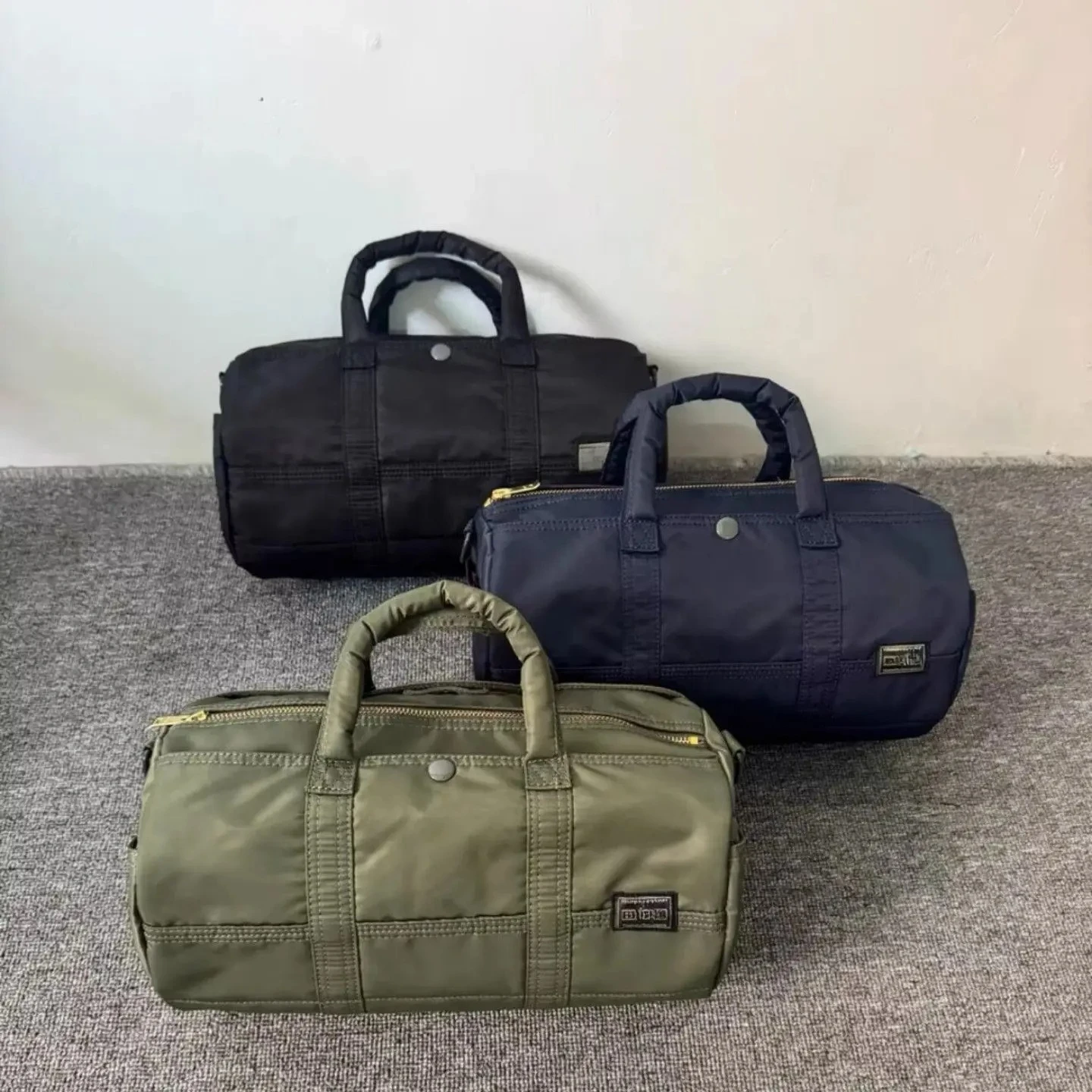 

2026 por Japanese Nylon Boston Bag 2-Way Handbag Crossbody Bag Waterproof Commute Short Trip Duffel Bag Unisex